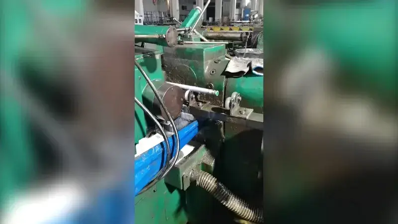 Rectificado de barras de acero de pequeño diámetro
